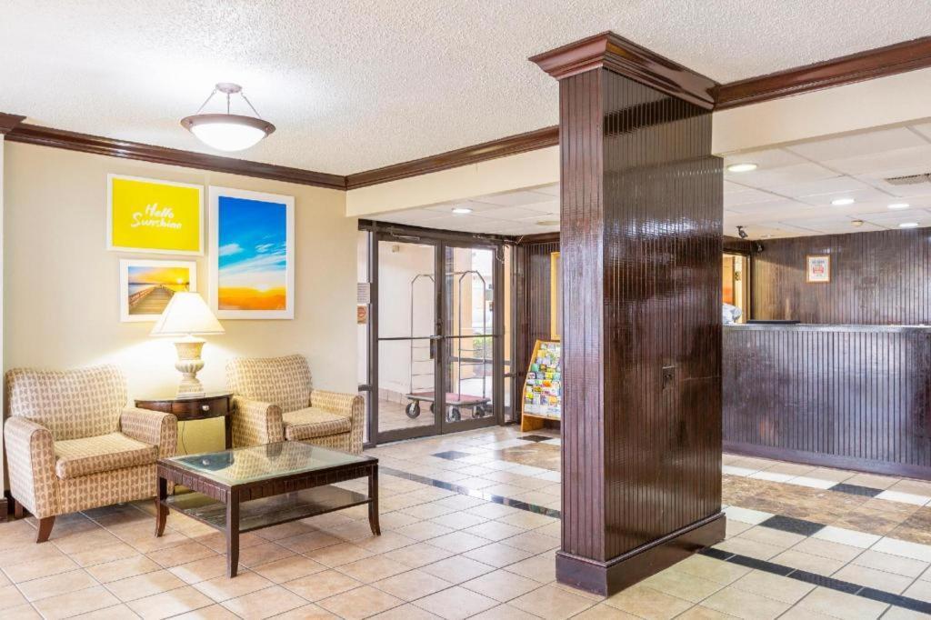 Oyo Hotel Baton Rouge Mid City Exteriér fotografie